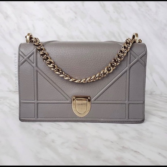 Authentic Grey Dior Diorama - Picture 2 of 9
